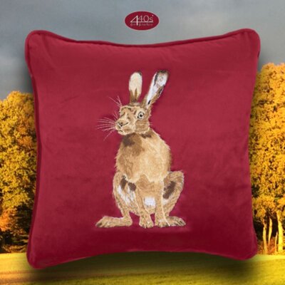 Wrendale Designs besticktes samt-weiches Kissen Hase...